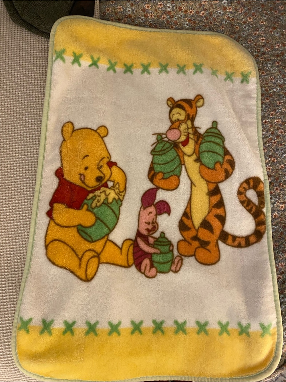 Vintage Disney Winnie the Pooh Crib Baby Blanket with Tigger & Piglet